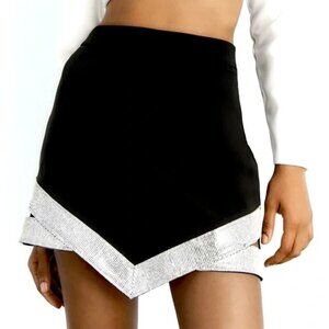 ZARA WOMAN NWT SHIMMERY MINI SKIRT BLACK SZ 8656/707